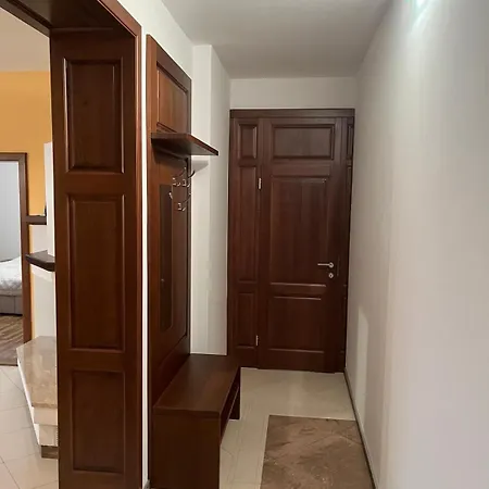 Apartment Rrr 5 *